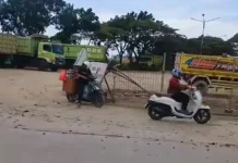 Pengendara Keluhkan Polusi Debu Pasir di Akses Marunda