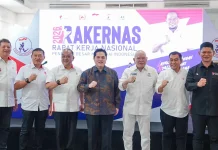 Menpora Apresiasi Kepemimpinan LaNyalla Membawa Muaythai Indonesia
