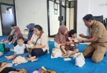Atasi Berat Badan Kurang, Puluhan Balita di Jelambar Ikuti Program PMT
