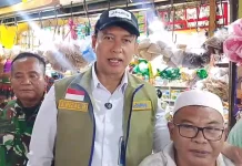 Pastikan Harga Sembako Stabil, Dirut Bulog Sidak Sejumlah Pasar di Kota Bekasi