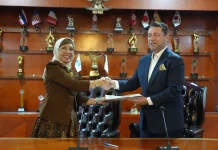PT Surveyor Indonesia-Batik Capital Connect Kolaborasi Kembangkan Ekosistem ESG