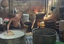 Menilik Pembuat Tahu Tradisional Tanpa Bahan Kimia