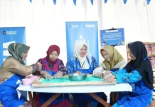 Momentum Hari Kartini 2026, PNM Dukung Usaha Rengginan Ibu Eko