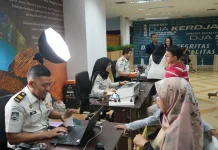 Eazy Paspor Imigrasi Jakpus Diserbu 300 Pemohon, Layanan Makin Dekat ke Masyarakat