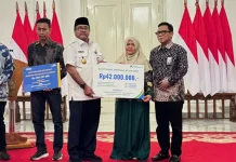 BPJS Ketenagakerjaan Serahkan Santunan Kepada Ahli Waris Korban KA Bekasi