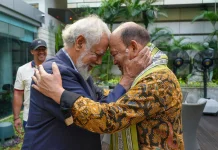 Mayor Jenderal (Purn) Mahidin Simbolon Bertemu dengan PM Xanana