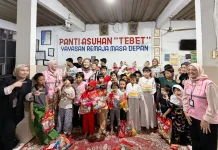 Srikandi PLN EPI Gelar Aksi Sosial untuk Anak Panti Asuhan di Tebet