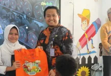 Dukcapil Kepulauan Seribu Gelar Program Guru Tamu