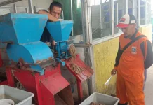 Warta Koja Bayar Sekolah PAUD Pakai Sampah hingga Masak Rendang tanpa Gas Elpiji