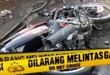 Pemotor Meninggal usai Terlibat Kecelakaan dengan Minibus di Daan Mogot