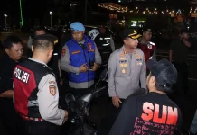 Polisi Tangkap Empat Orang Bawa Narkotika saat Patroli di Jakbar