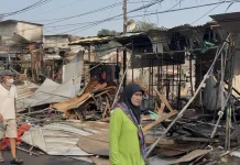 Kebakaran di Kemayoran Hanguskan Ratusan Rumah, Delapan Warga Alami Sesak Napas