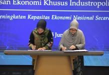 Holding BUMN Danareksa dan KKP Tata Pesisir Batang