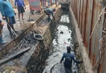 Limbah Lemak dan Puing: Tantangan Pasukan Biru SDA di Saluran Pemal