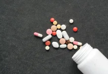 Rutin Minum ARV Membuat Orang dengan HIV Tetap Dapat Hidup Normal