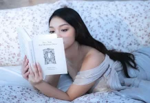 Rayakan Album Baru Naura Ayu Gelar Listening Party