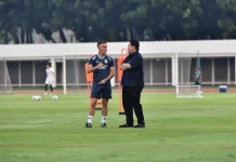 Erick Thohir Cuma Toss dengan Elkan Baggott, lantaran Tinggi Badan