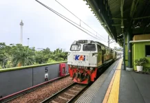 KAI Imbau Penumpang KAJJ Gambir Berangkat dari Jatinegara