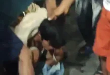 Ketahuan saat Beraksi, Terduga Pelaku Pencurian HP Tak Berkutik Dikepung Warga