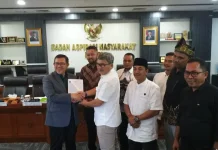 Masyarakat Kemuning Sampaikan Aspirasi ke DPR RI