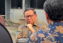 Gubernur Pramono Sampaikan Duka Cita Atas Meninggalnya Pelajar SMAN 6 Jakarta