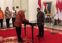 Gubernur Pramono Kukuhkan 16 Anggota Akademi Jakarta