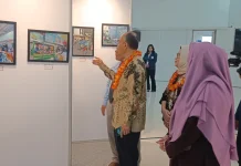 Pameran Foto "Lens of Humanity" Panggung Kreativitas Mahasiswa UNDIRA