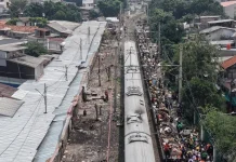 KAI Daop 1 Jakarta Tertibkan Kawasan Pasar Gaplok, 183 Warga Direlokasi