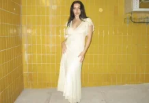 Charli xcx Rilis Single Baru Wink Wink