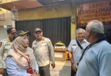 Sudin KPKP Jakbar Sidak Dua Tempat Diduga Jual Daging Anjing