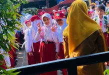 Cerita Hari Pertama Sekolah dan Masa Orientasi