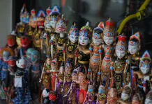 Paguyuban Dalang Padangkara Bhayangkara Tutup Muharam Dengan Wayang