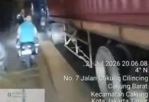 Macet Berjam-jam, Arus Lalu Lintas Cakung–Cilincing Lumpuh Total