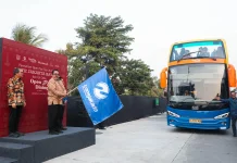 Wagub Rano Karno Luncurkan Open Top Tour Jakarta Batavia