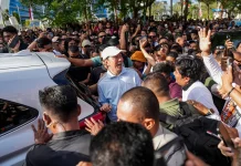 Teriakan ‘Terima Kasih Pak Jokowi’ Warnai Momen di CFD Kupang