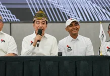 Jokowi Minta Kader PSI Selesaikan Persoalan Warga