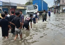 BPBD DKI Ingatkan Potensi Banjir Rob di Pesisir Jakarta hingga 16 Agustus