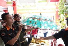 Rayakan Kemerdekaan dengan Lomba Unik, Kelurahan Cibubur Gelar Lomba Pilah Sampah