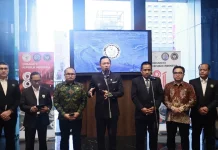 AHY Soroti Aduan Pertanahan dan Keselamatan Kereta Api