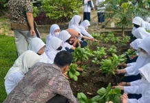 Belajar Urban Farming, Siswa SMAN 44 Kenal Ketahanan Pangan