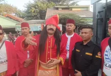Merawat Kebinekaan: Ribuan Warga RW 01 Sambut Kemerdekaan lewat Karnaval Budaya