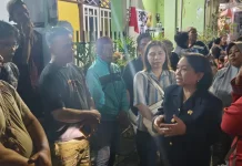 Kebakaran Pisangan Baru, Josephine Datangi Warga Terdampak