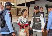 Satpol PP Menteng Jaring 14 PMKS dalam Kegiatan Rabu Tertib