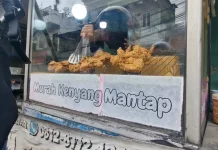 Pedagang Makanan di Jakarta Timur Putar Otak Hadapi Kenaikan Harga Ayam Ras