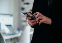 Doomscrolling Bikin Lelah, Ini 3 Alternatif yang Bisa Dicoba