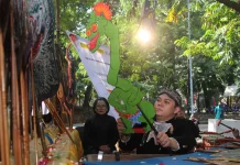 Ki Fakih Tri Sera, Dalang Muda Peruwat Hutan UI