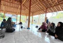 Tim PKM UBSI Dorong Promosi Digital Wisata Edukatif Pancuran Rawa Jati
