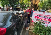 PKS DKI Jakarta Tebar Masker Gratis ke Warga