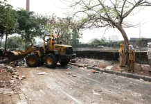 Tumpukan Sampah di Duri Kepa Jakbar Rampung Diangkut