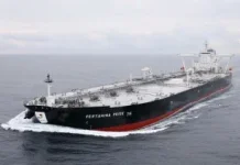 Detik-Detik Kapal Pertamina Evakuasi Korban Virgo 08